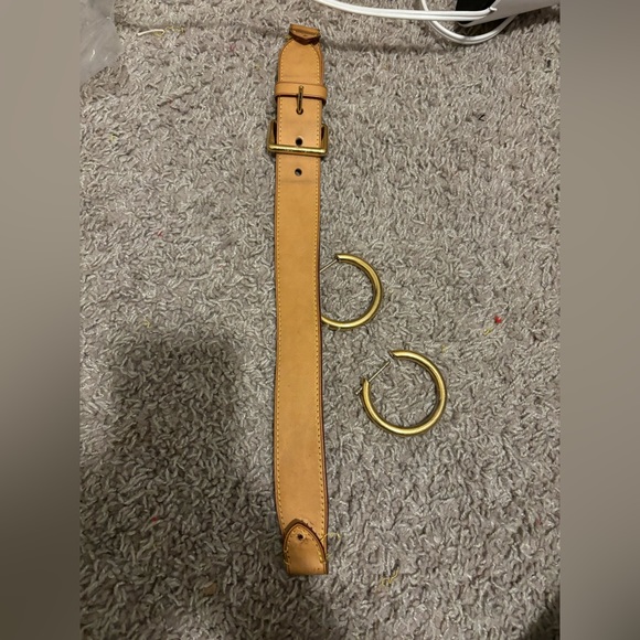 Louis Vuitton shoulder strap A21 - Picture 1 of 8